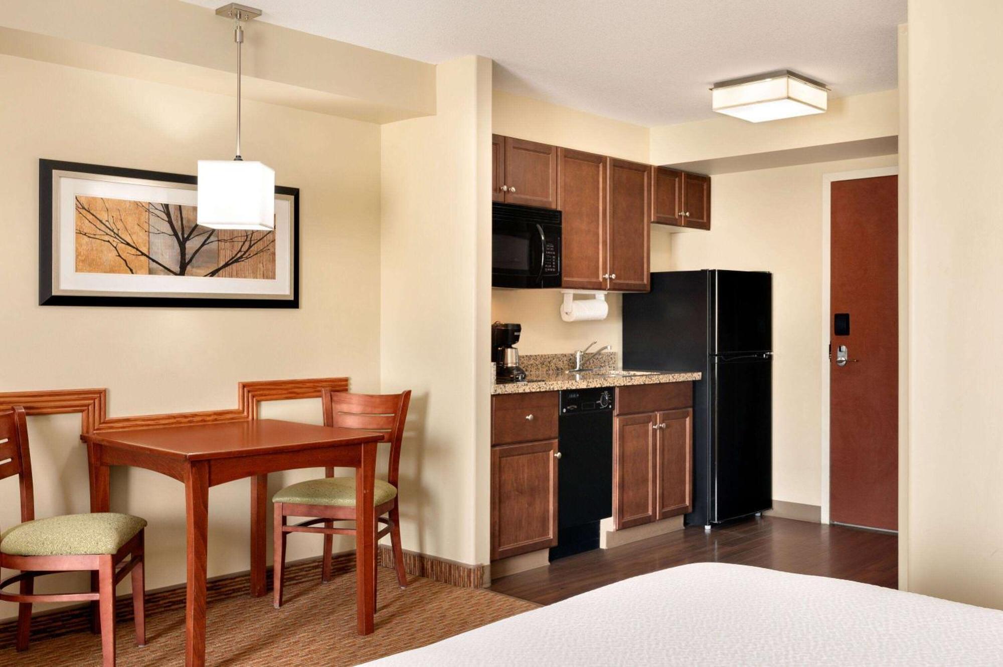 Days Inn & Suites By Wyndham Sherwood Park Edmonton Exteriér fotografie