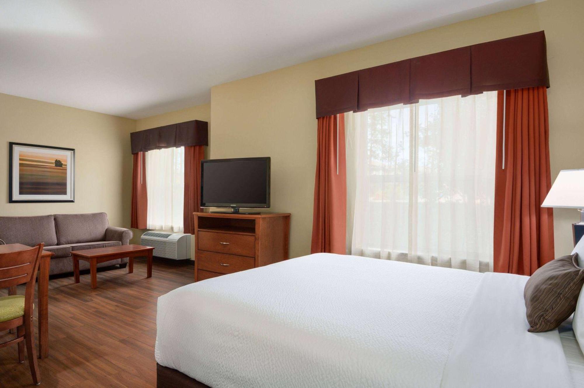 Days Inn & Suites By Wyndham Sherwood Park Edmonton Exteriér fotografie