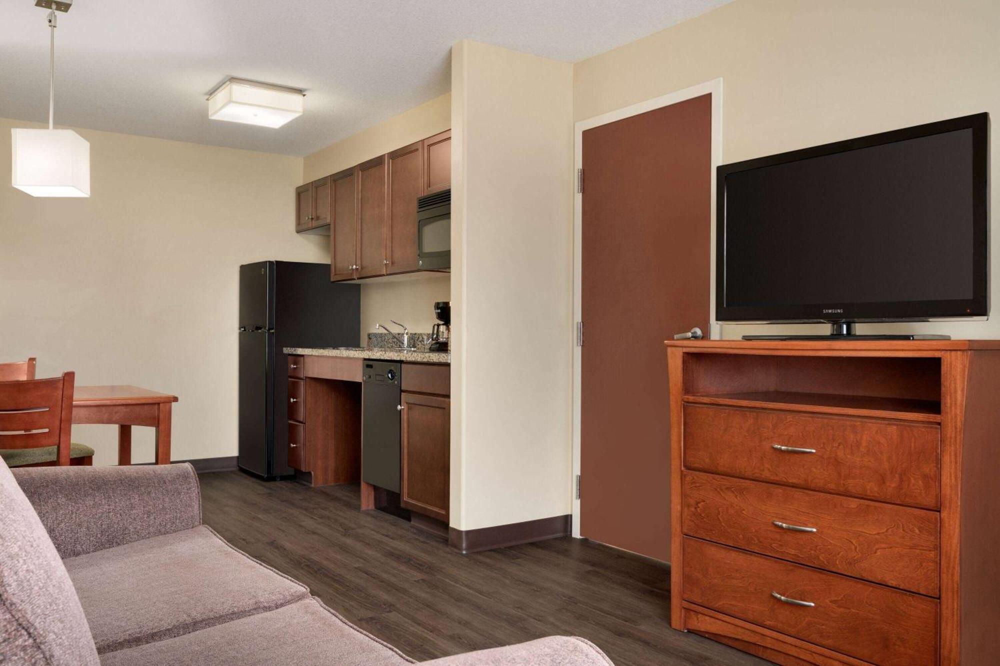 Days Inn & Suites By Wyndham Sherwood Park Edmonton Exteriér fotografie
