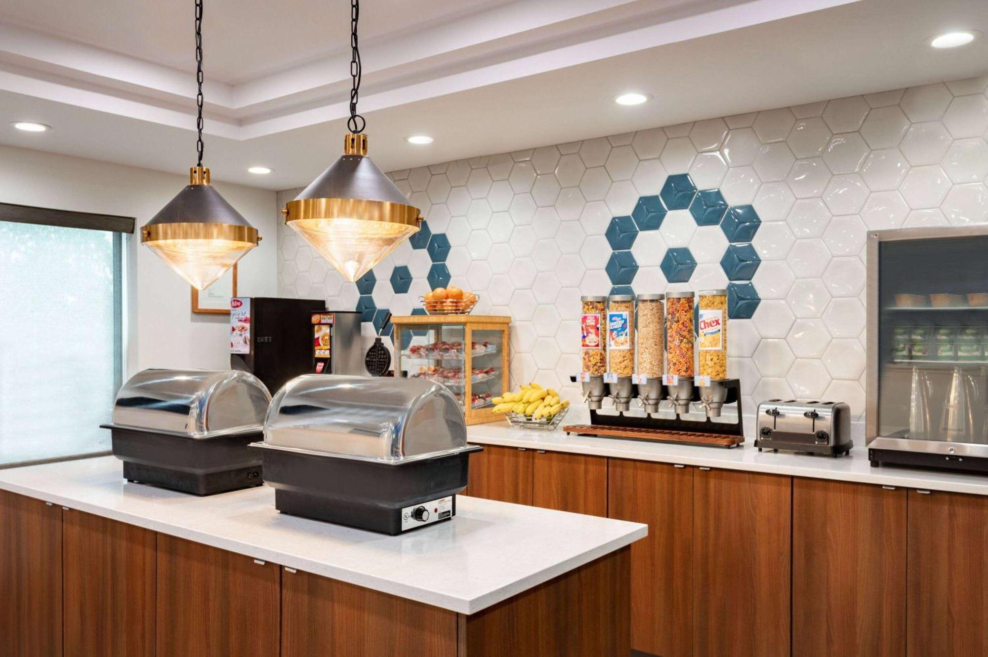 Days Inn & Suites By Wyndham Sherwood Park Edmonton Exteriér fotografie