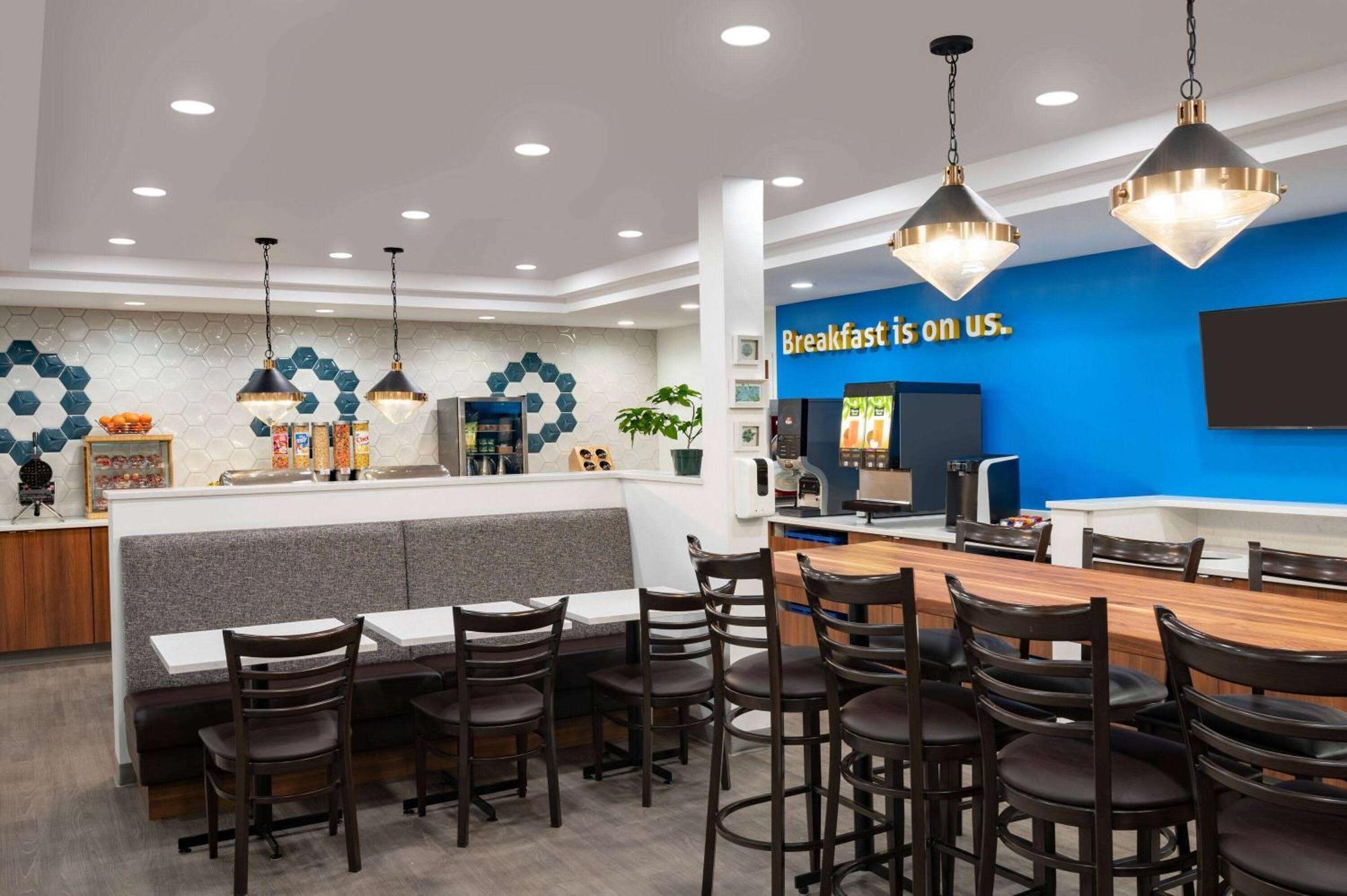 Days Inn & Suites By Wyndham Sherwood Park Edmonton Exteriér fotografie