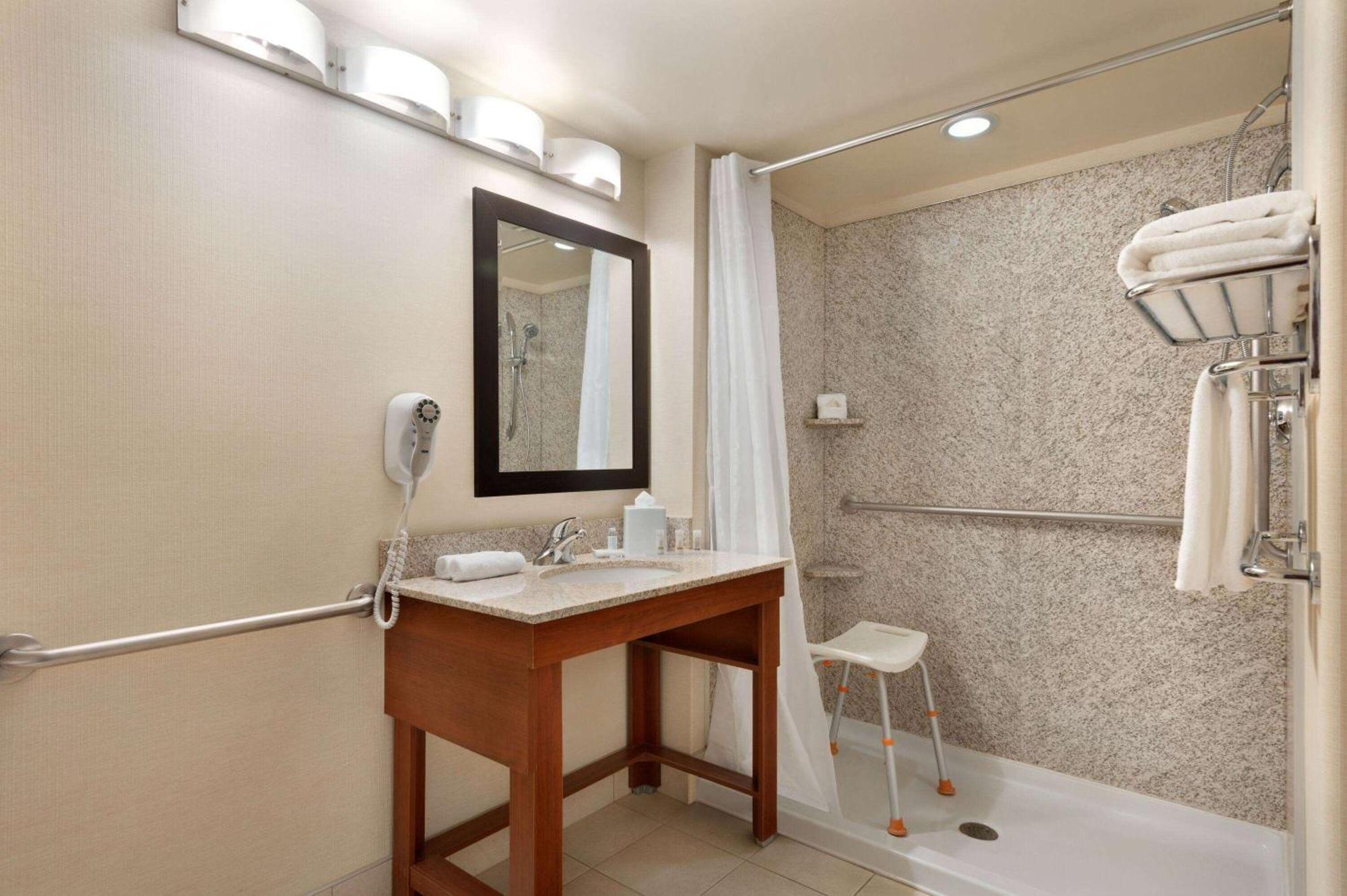 Days Inn & Suites By Wyndham Sherwood Park Edmonton Exteriér fotografie